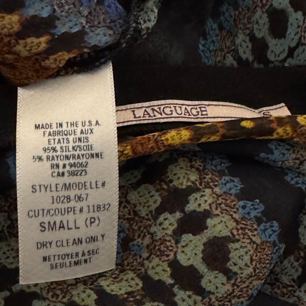 Language Black And Blue Patterned Blouse - image 3